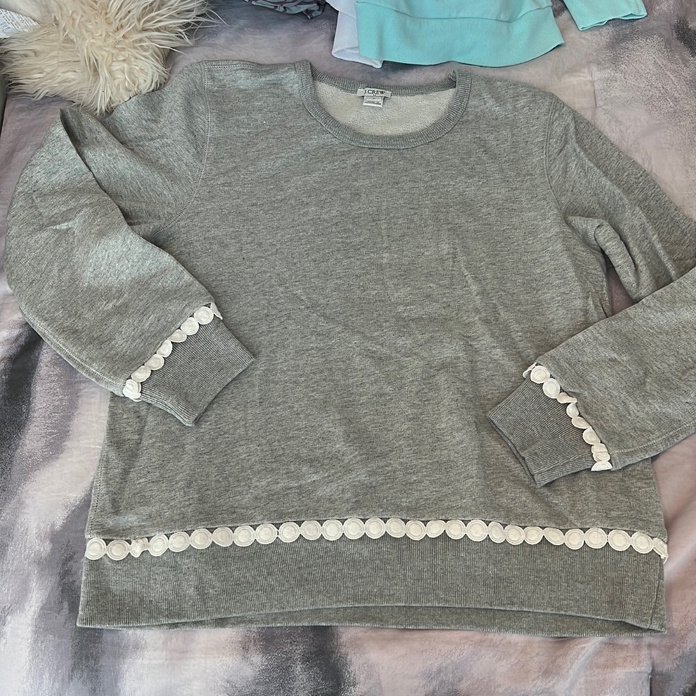 Woman’s J.Crew gray sweater with white trimming size M